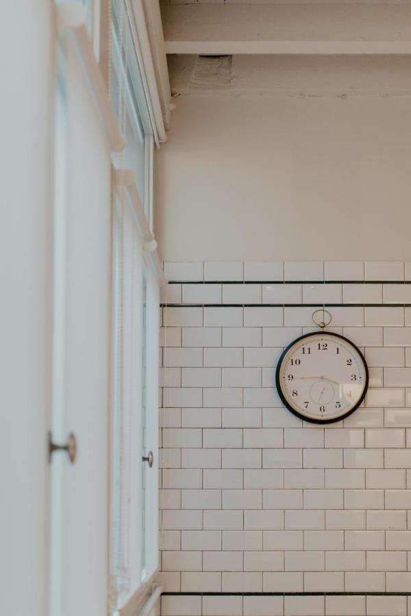 Blue Bird Residence Suite Moriaan Antwerpen Eksteriør bilde