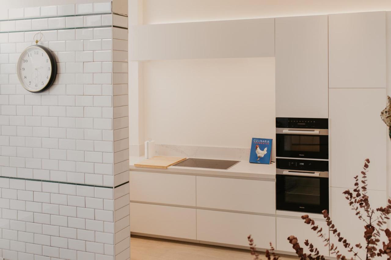 Blue Bird Residence Suite Moriaan Antwerpen Eksteriør bilde