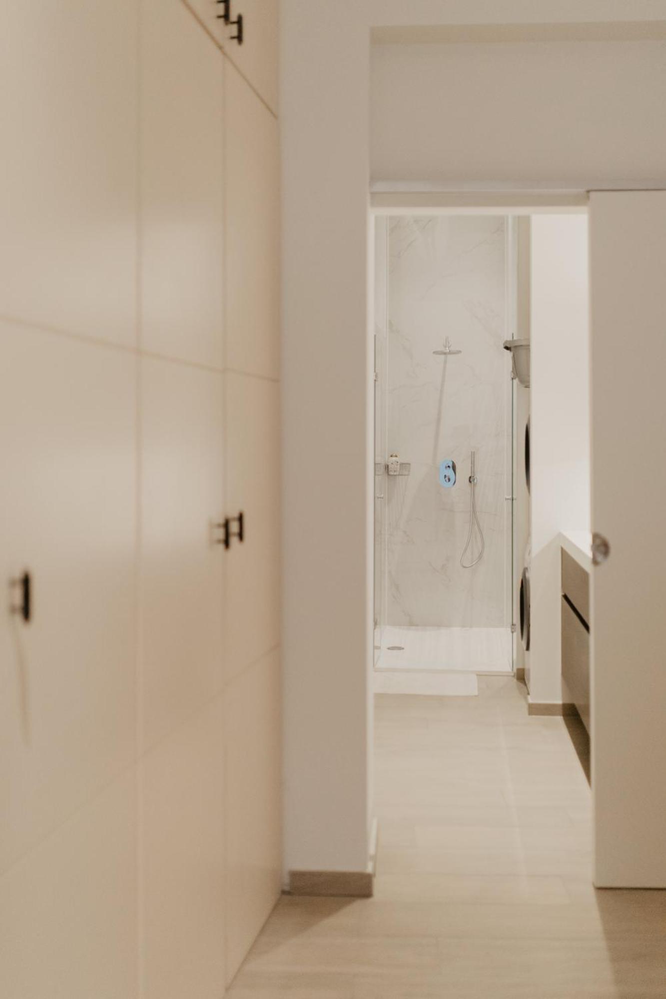 Blue Bird Residence Suite Moriaan Antwerpen Eksteriør bilde